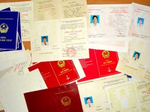 "Bằng cấp" - Ảnh: sggp.org.vn