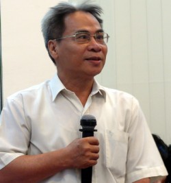 Dịch giả Lê Anh Minh