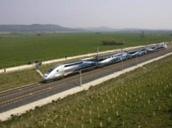 TGV của Pháp đạt tốc độ 574,8 km/h. Ảnh: Reuters