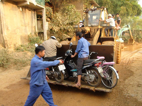 Chủ tịch tỉnh Cao Bằng đã yêu cầu phải làm cầu cho dân