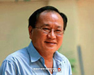Giáo sư Hồng Lê Thọ, một trí thức Việt kiều hồi hương từ Nhật. 